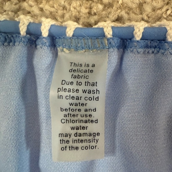 Heat USA Crochet-Trimmed American Flag halter Bikini red white blue July - Picture 4 of 6